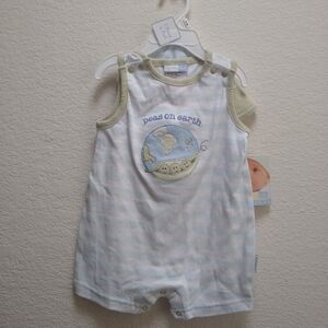 Vitamins Baby Peas On Earth Romper and Hat Set 9 Months